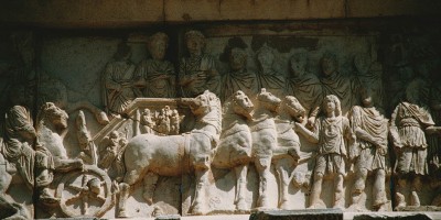 14 Leptis Magna frise de chevaux atteles p2f